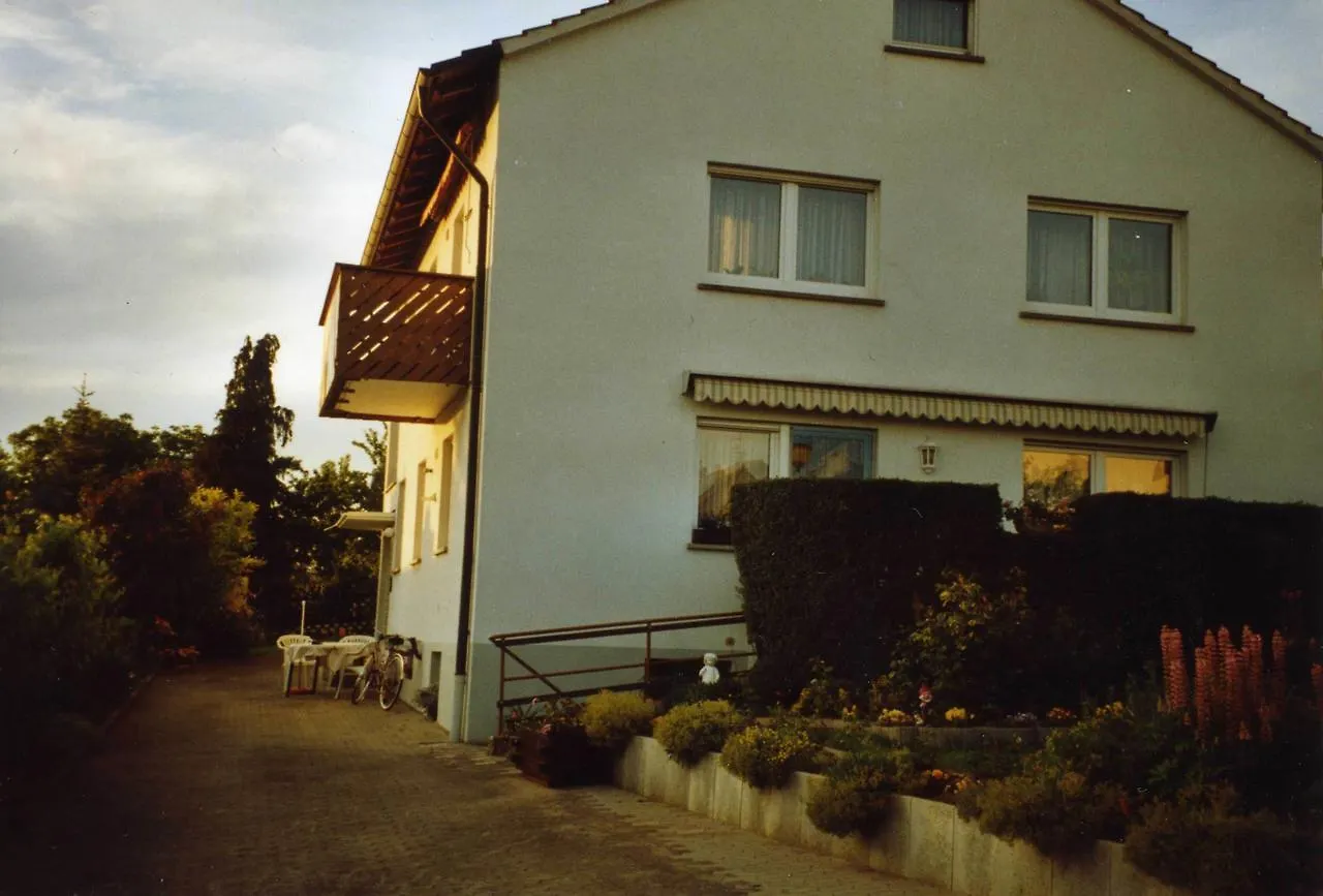 Ferienwohnung Fischer Mit Balkon Hambach